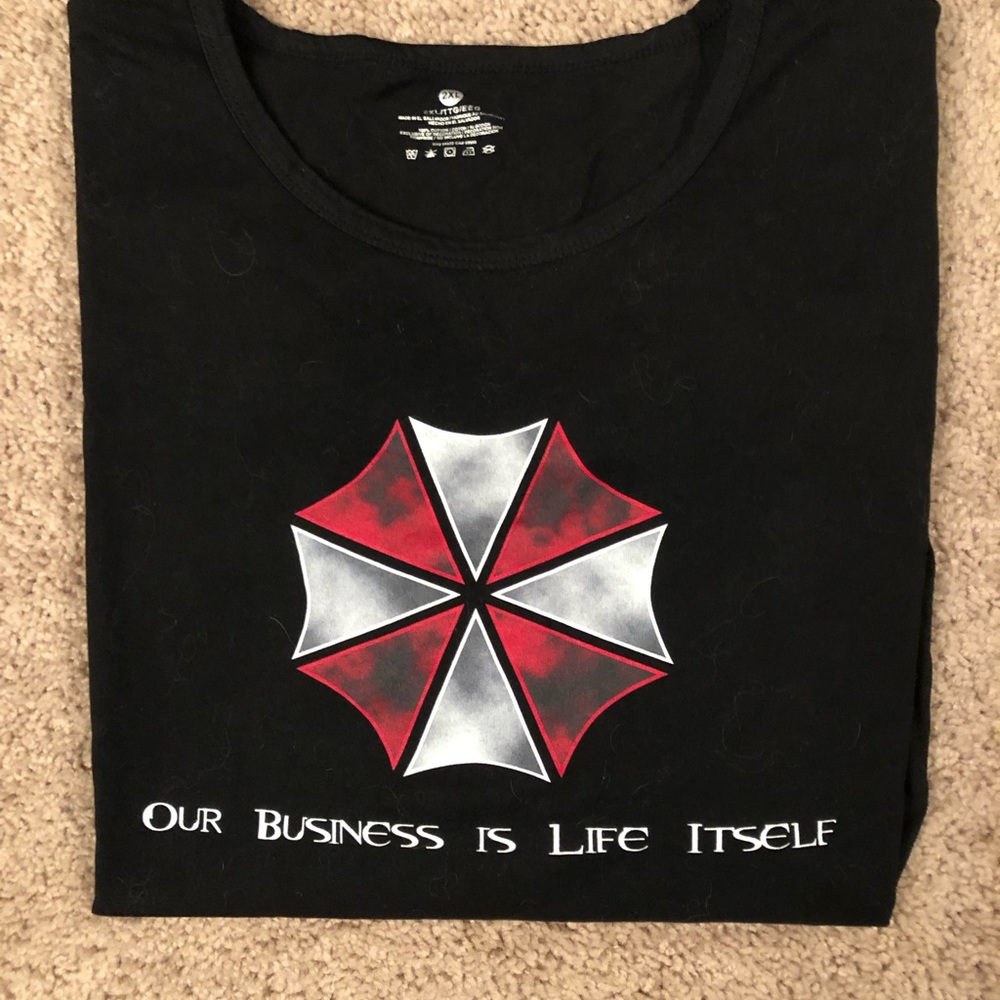 ☠️Resident Evil Slim Fit Long Sleeve Tee